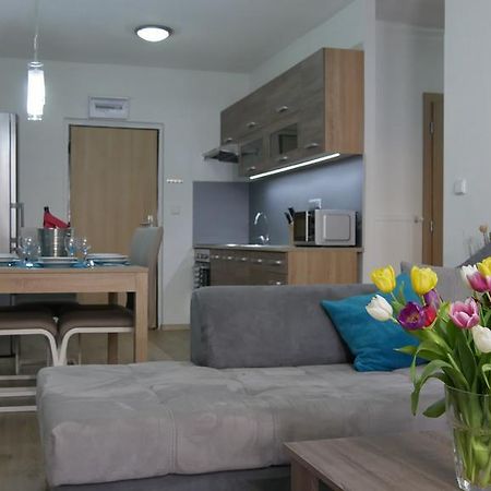 Vsemina Apartman Luzkovice Luaran gambar